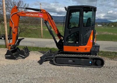 Godard-Excavating-Hitachi-digger